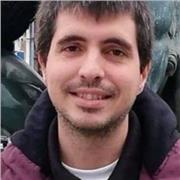 Professeur de espagnol native. Je suis né et je vis depuis de nombreuses années dans un pays hispanophone
